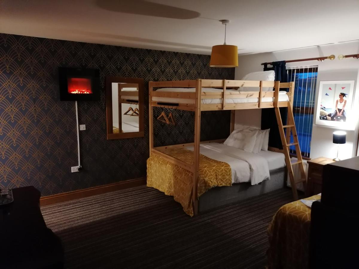 Carnately Lodge バリーキャッスル エクステリア 写真